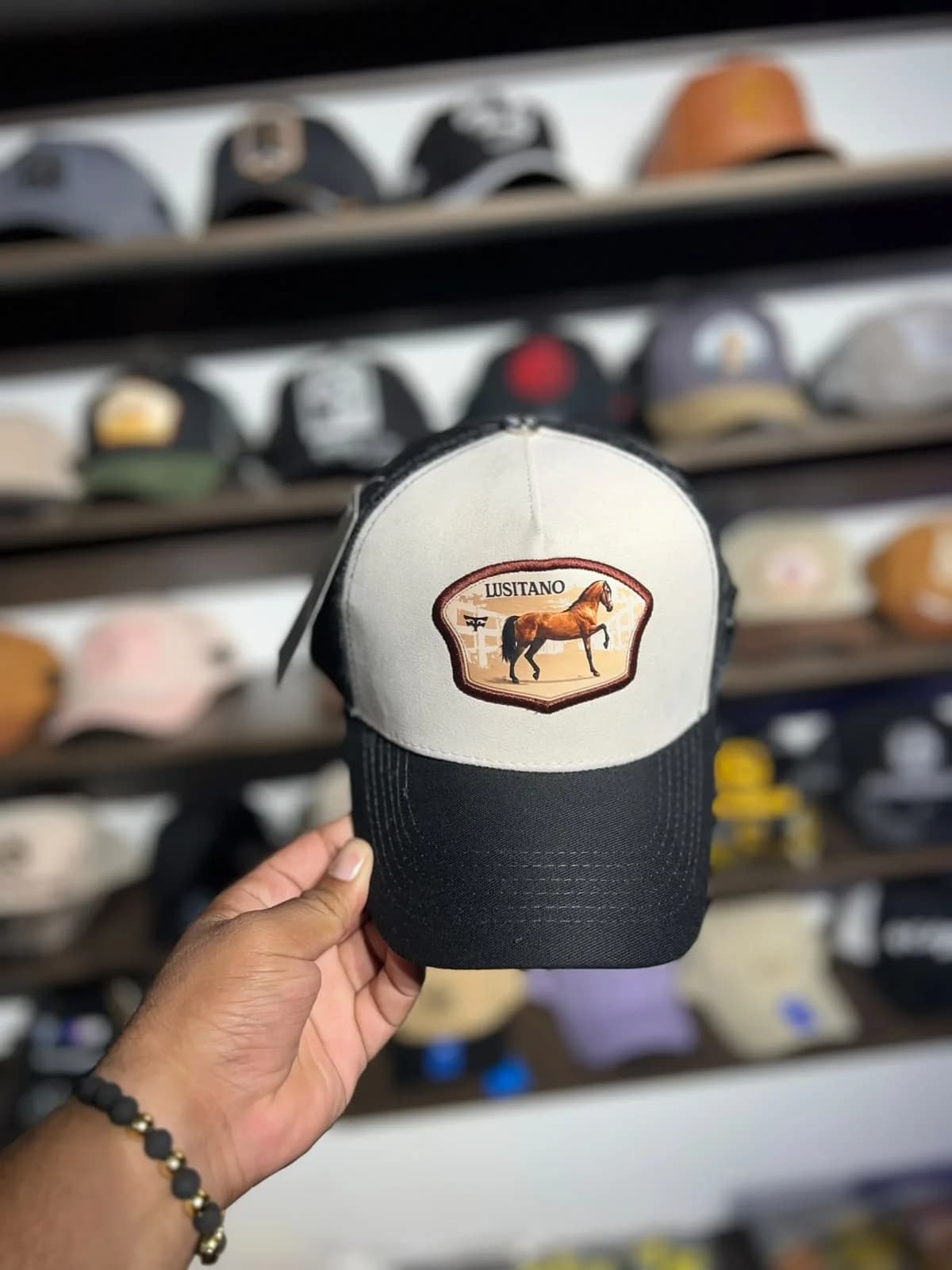 Gorra agropecuaria caballista