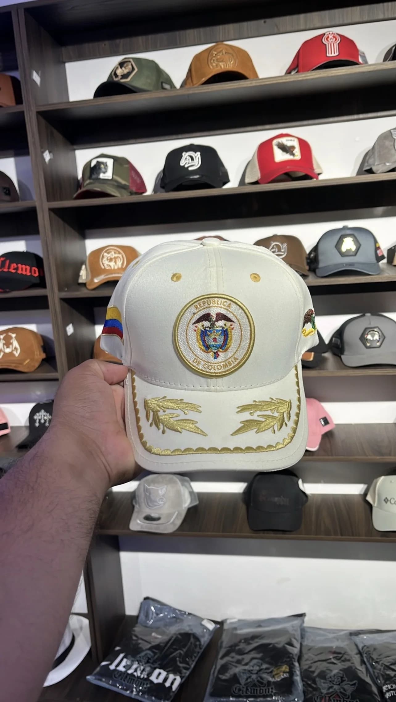 Gorra de la Republica blanca