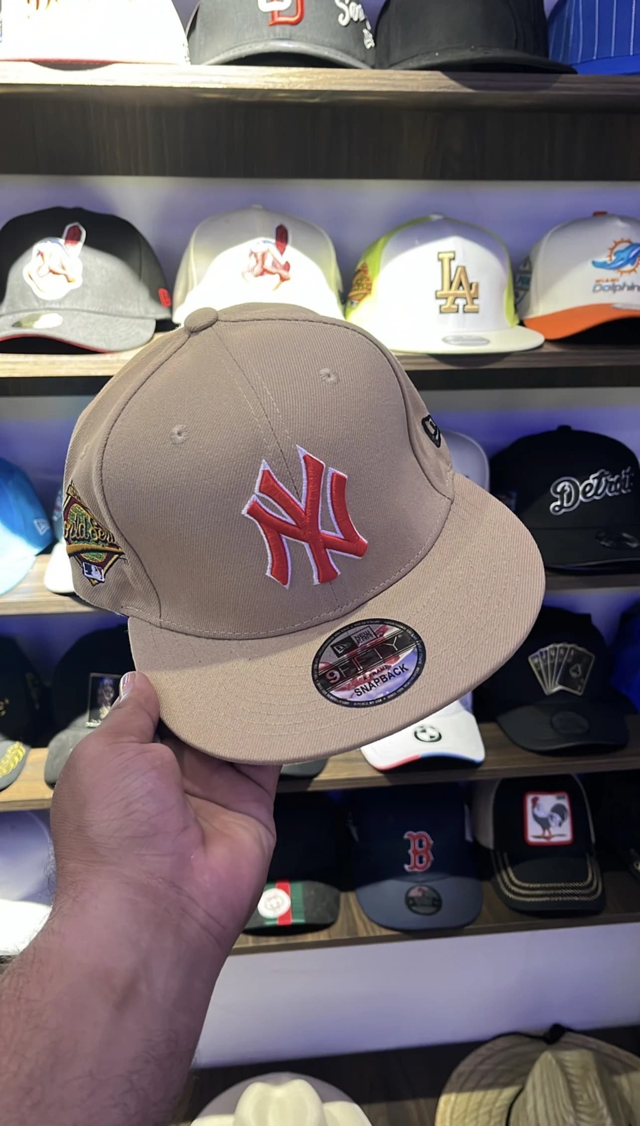 New era Yankees beige