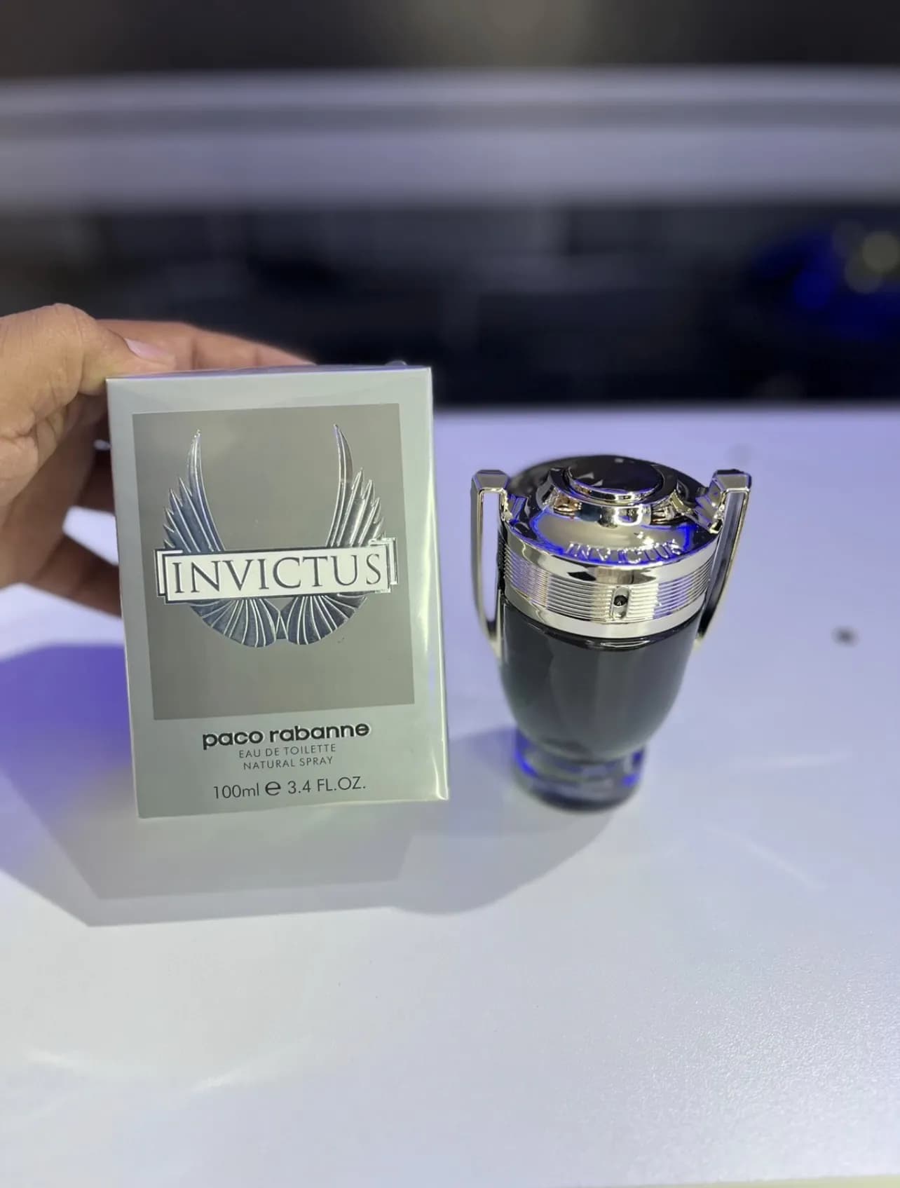 Perfume invictus clásica